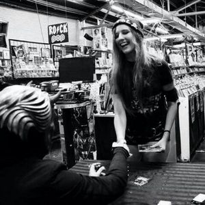 Meet your Posher, Ria